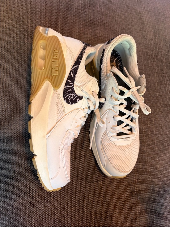 Nike Shoes - Nike Women's White and Cream Sneakers with Gum Sole and Black Bandana Accents